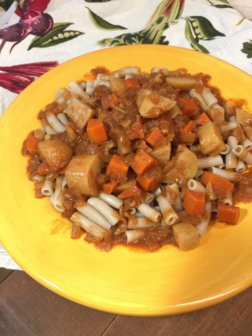 Vegan Hungarian Goulash Stew 