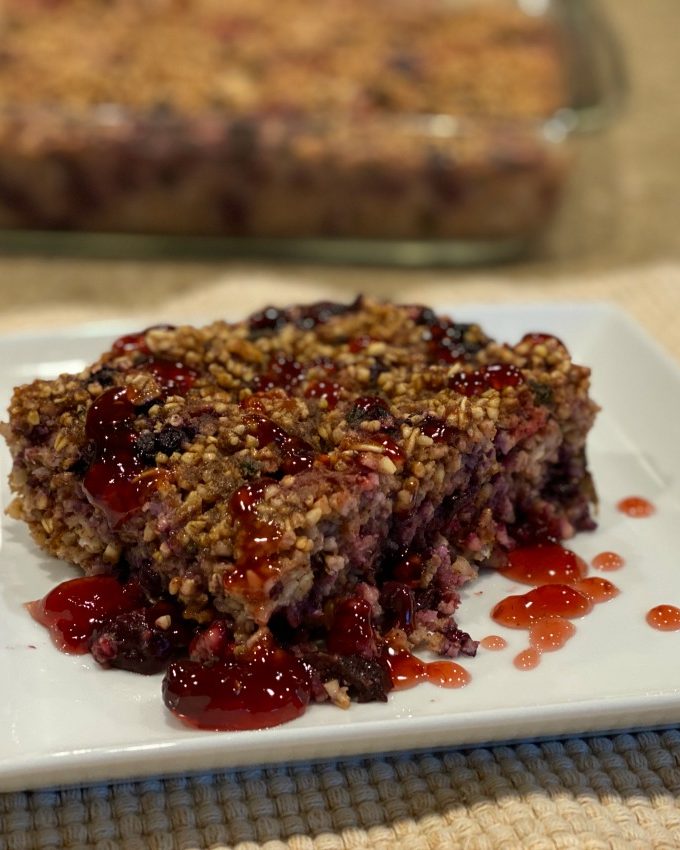 Vegan Baked Oats and Berries